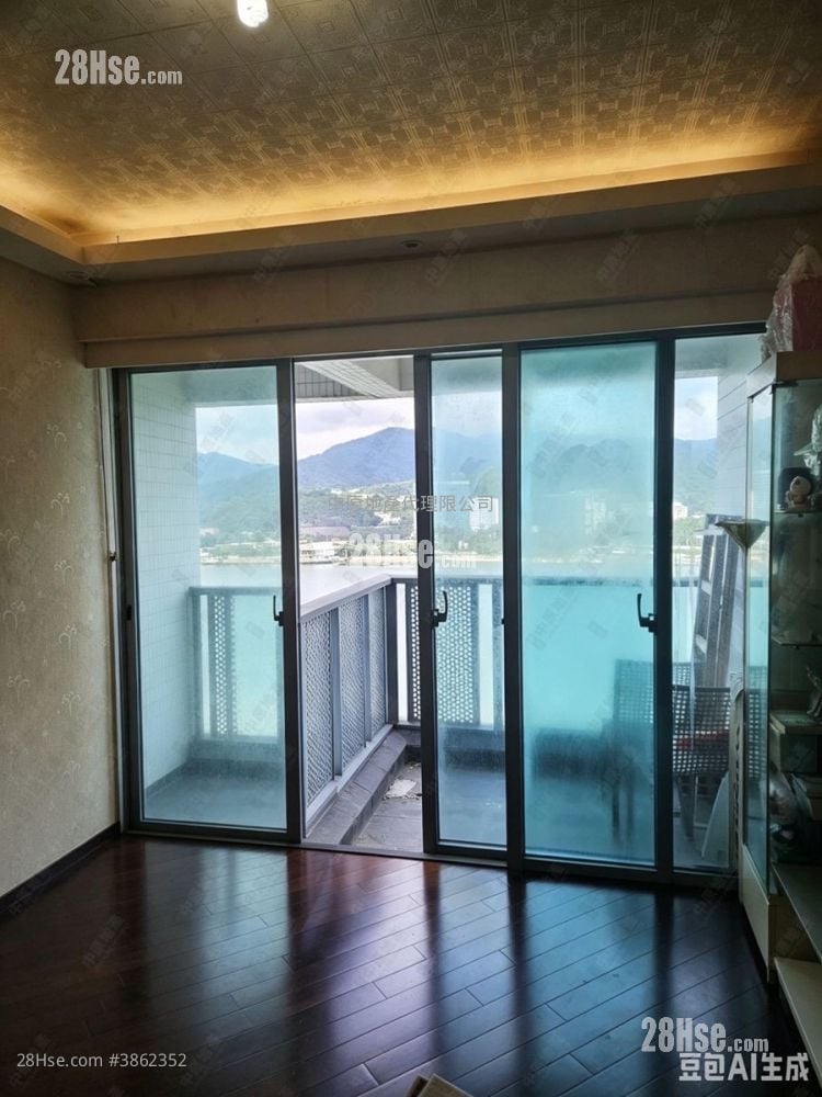 La Costa Sell 2 Bedrooms 541 ft²