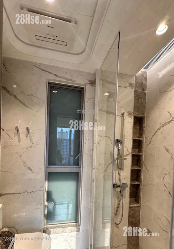 Villa Garda Iii Sell 1 Bedroom 340 ft²