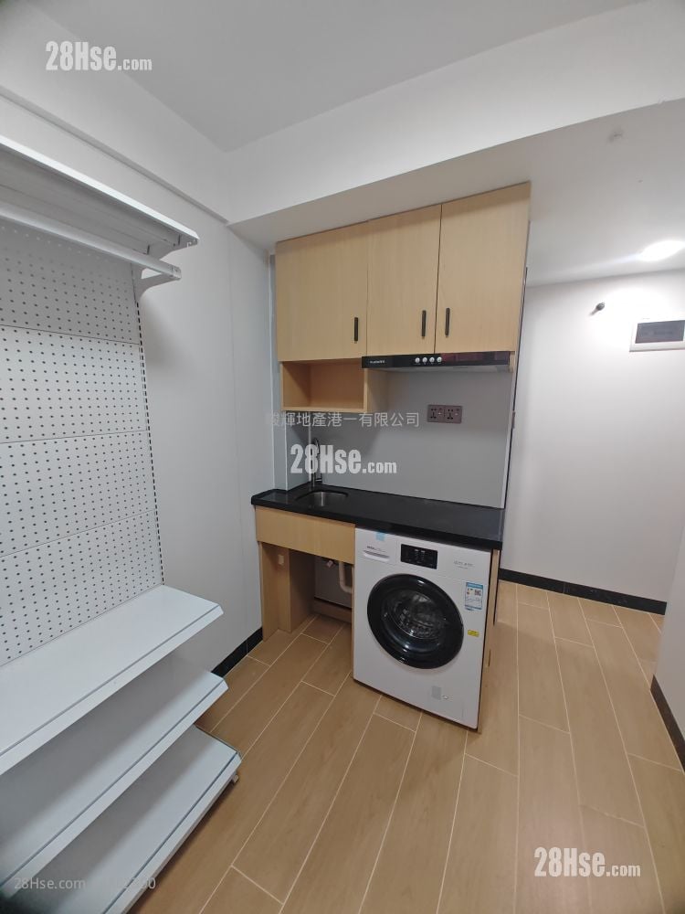 Long Kee Mansion Rental Studio , 1 Bathroom 160 ft²