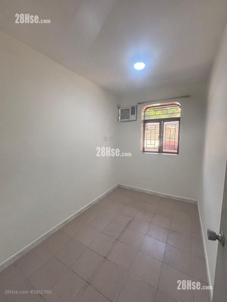 村屋 租盤 1 房 , 1 浴室 400 平方呎