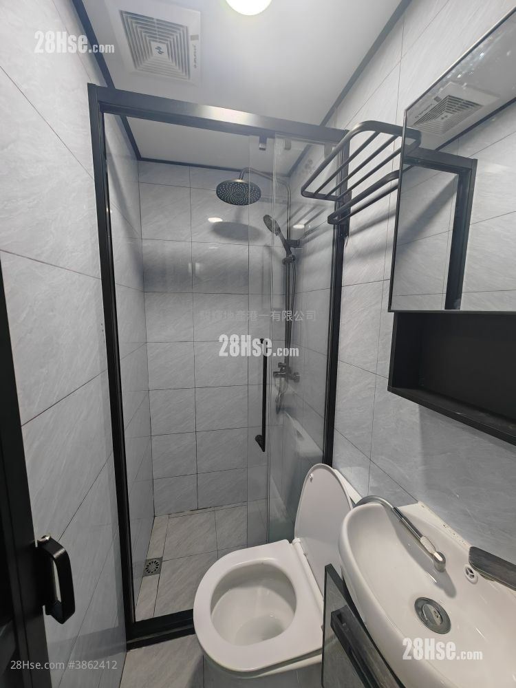 Ocean View Court Rental 1 Bedroom , 1 Bathroom 160 ft²