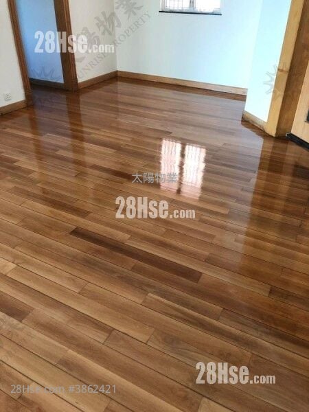 Laguna Verde Sell 5+ Bedrooms 1,757 ft²