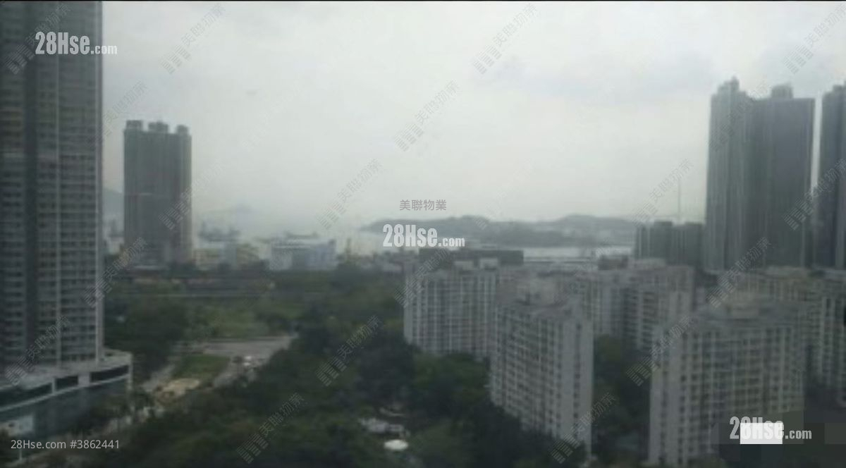Park One Sell 4 Bedrooms 595 ft²