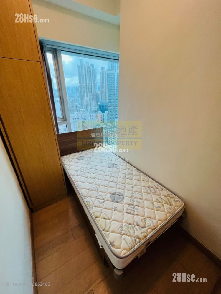 Grand Metro Rental 3 Bedrooms , 2 Bathrooms 699 ft²