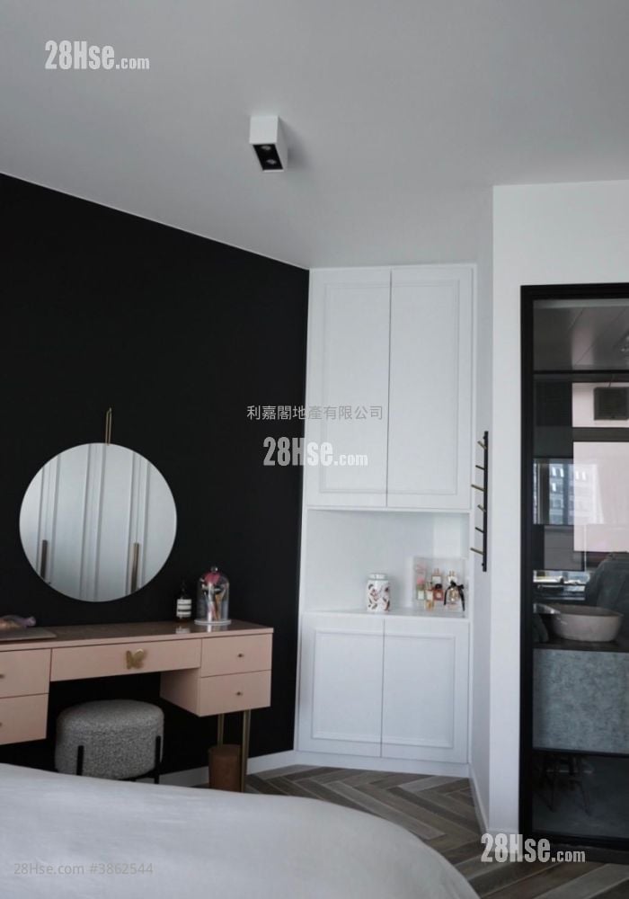 Sorrento Sell 3 Bedrooms , 2 Bathrooms 808 ft²