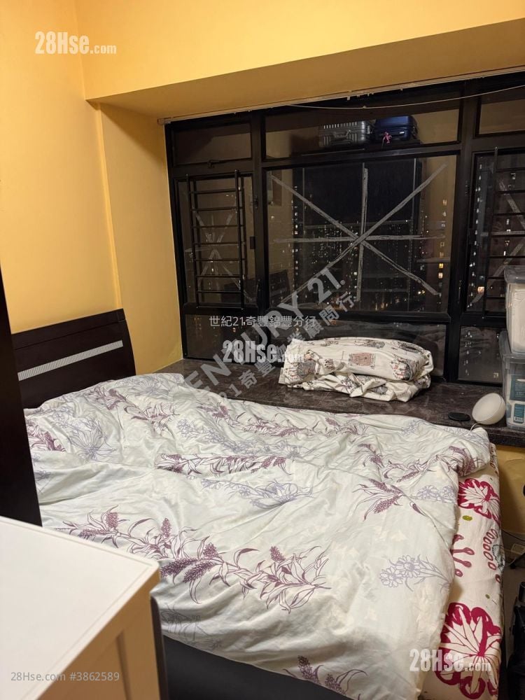 Sunshine City Sell 3 Bedrooms , 1 Bathroom 551 ft²