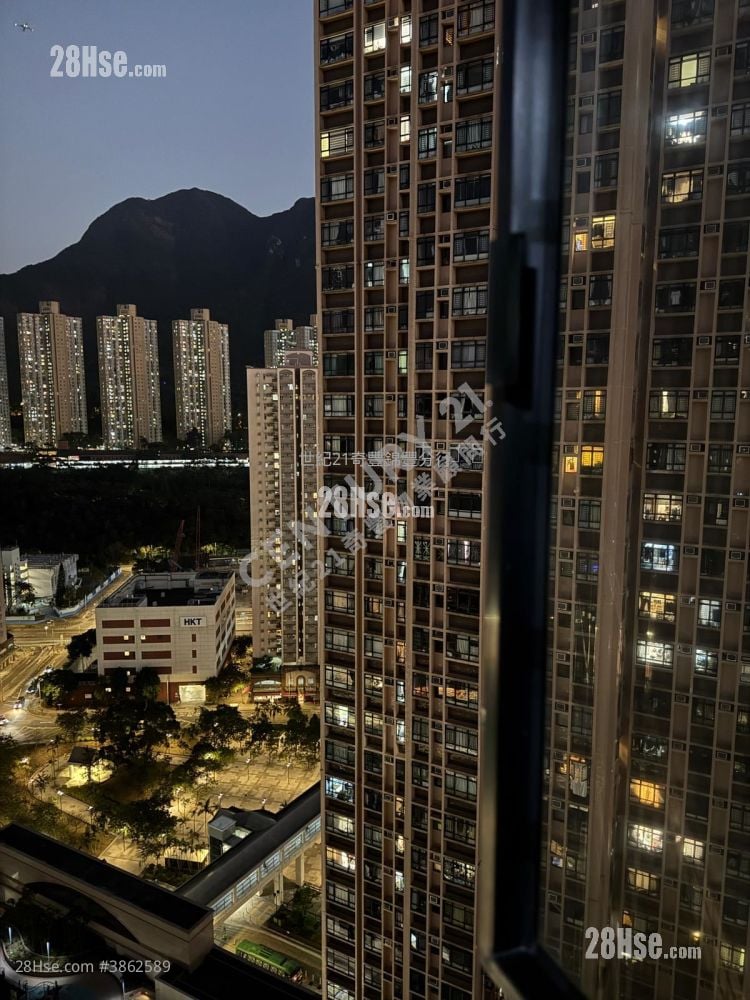 Sunshine City Sell 3 Bedrooms , 1 Bathroom 551 ft²