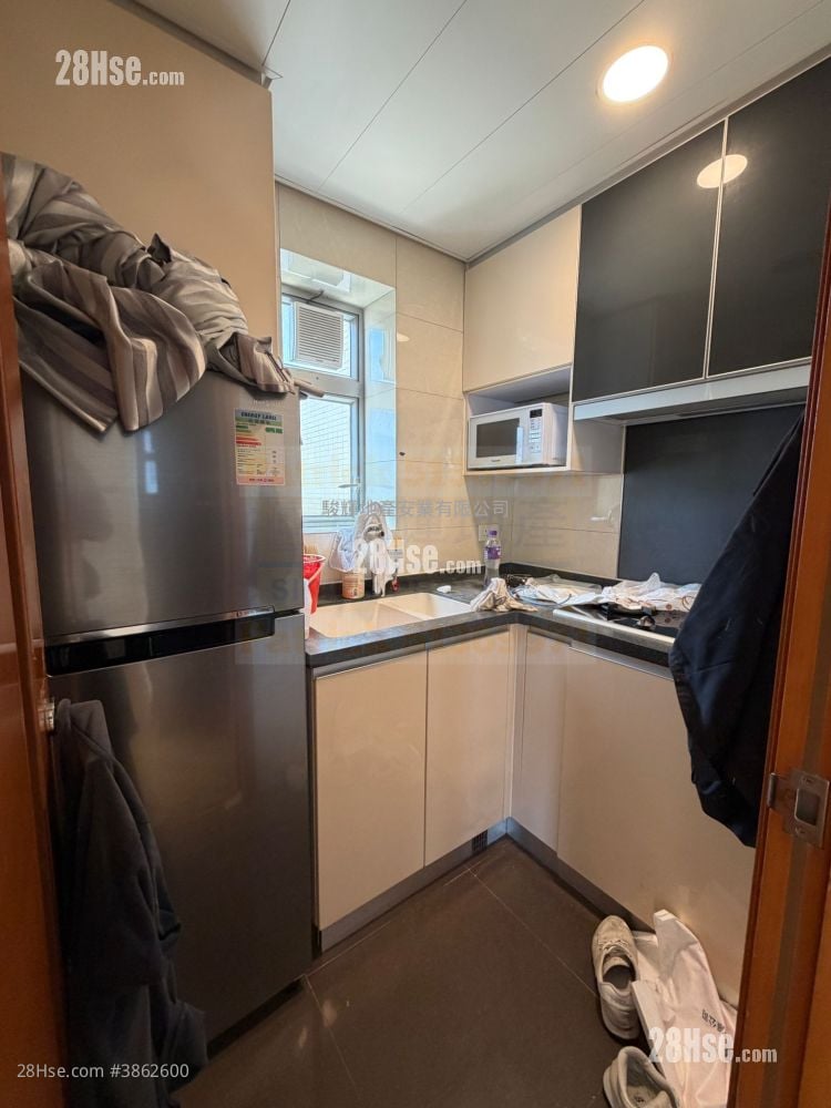 I-Home Rental 2 Bedrooms , 1 Bathroom 524 ft²