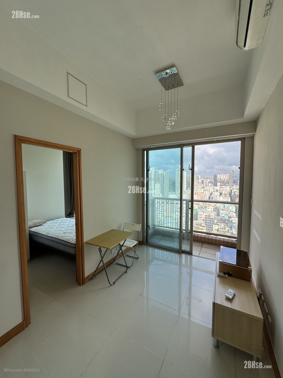 Vista Sell 1 Bedroom , 1 Bathroom 306 ft²