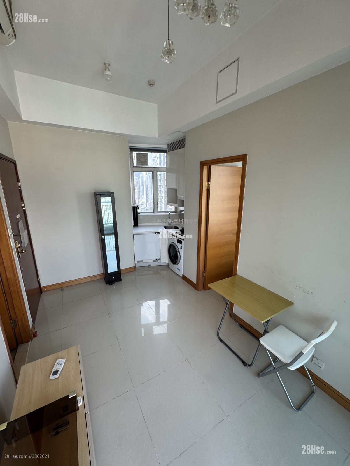Vista Sell 1 Bedroom , 1 Bathroom 306 ft²