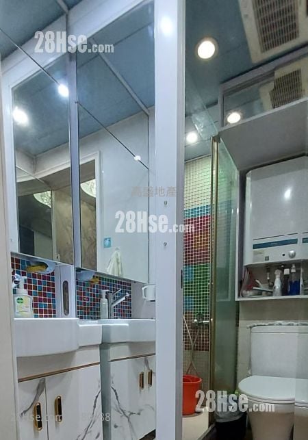 黃金大廈 租盤 3 房 , 1 浴室 347 平方呎