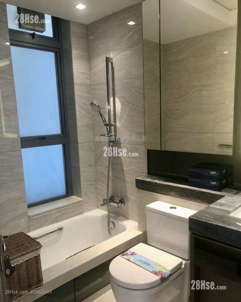 Park Yoho Rental 3 Bedrooms , 1 Bathroom 610 ft²