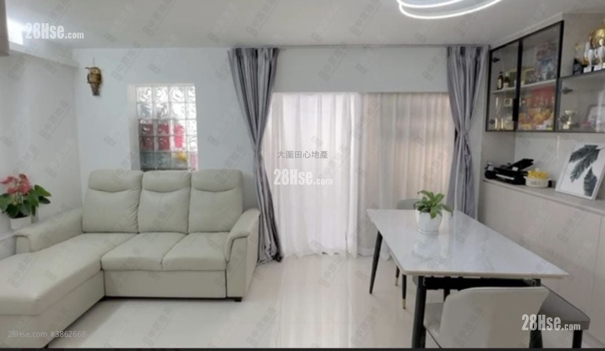Village Sell 2 Bedrooms , 1 Bathroom 700 ft²