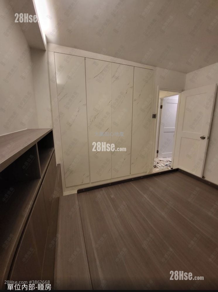 Village Sell 2 Bedrooms , 1 Bathroom 700 ft²