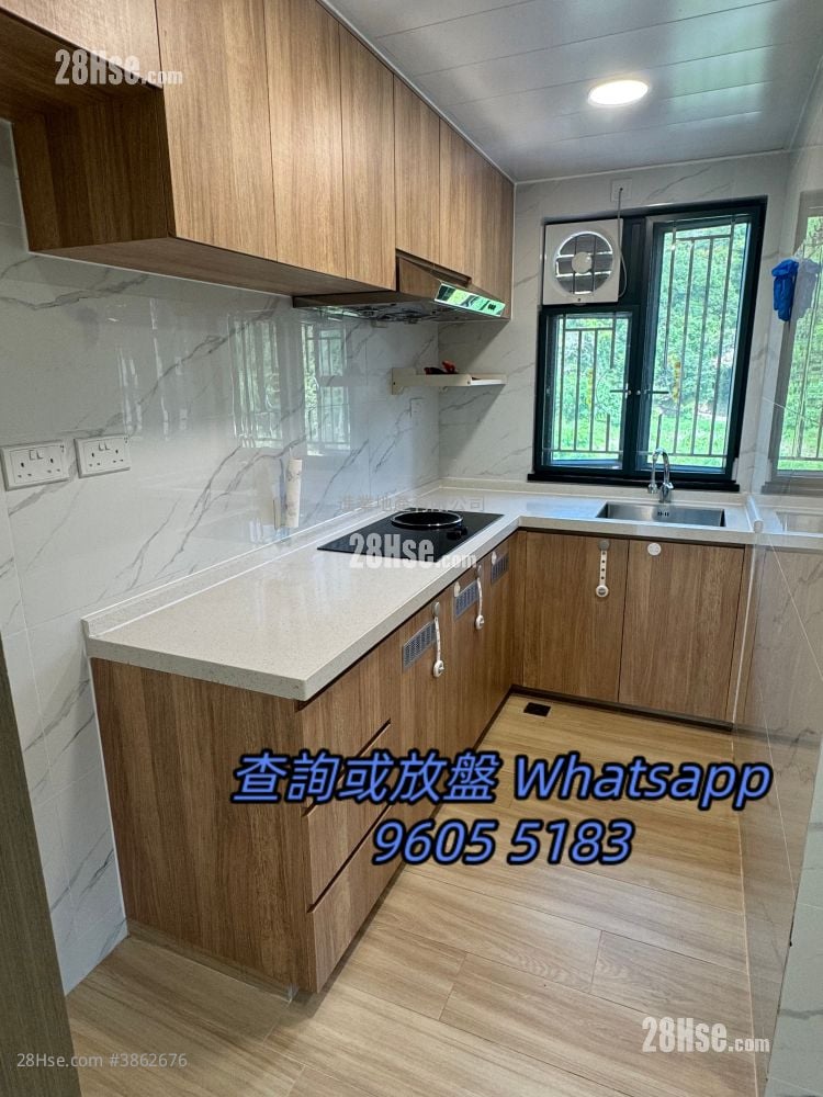 村屋 租盤 3 房 , 1 浴室 700 平方呎