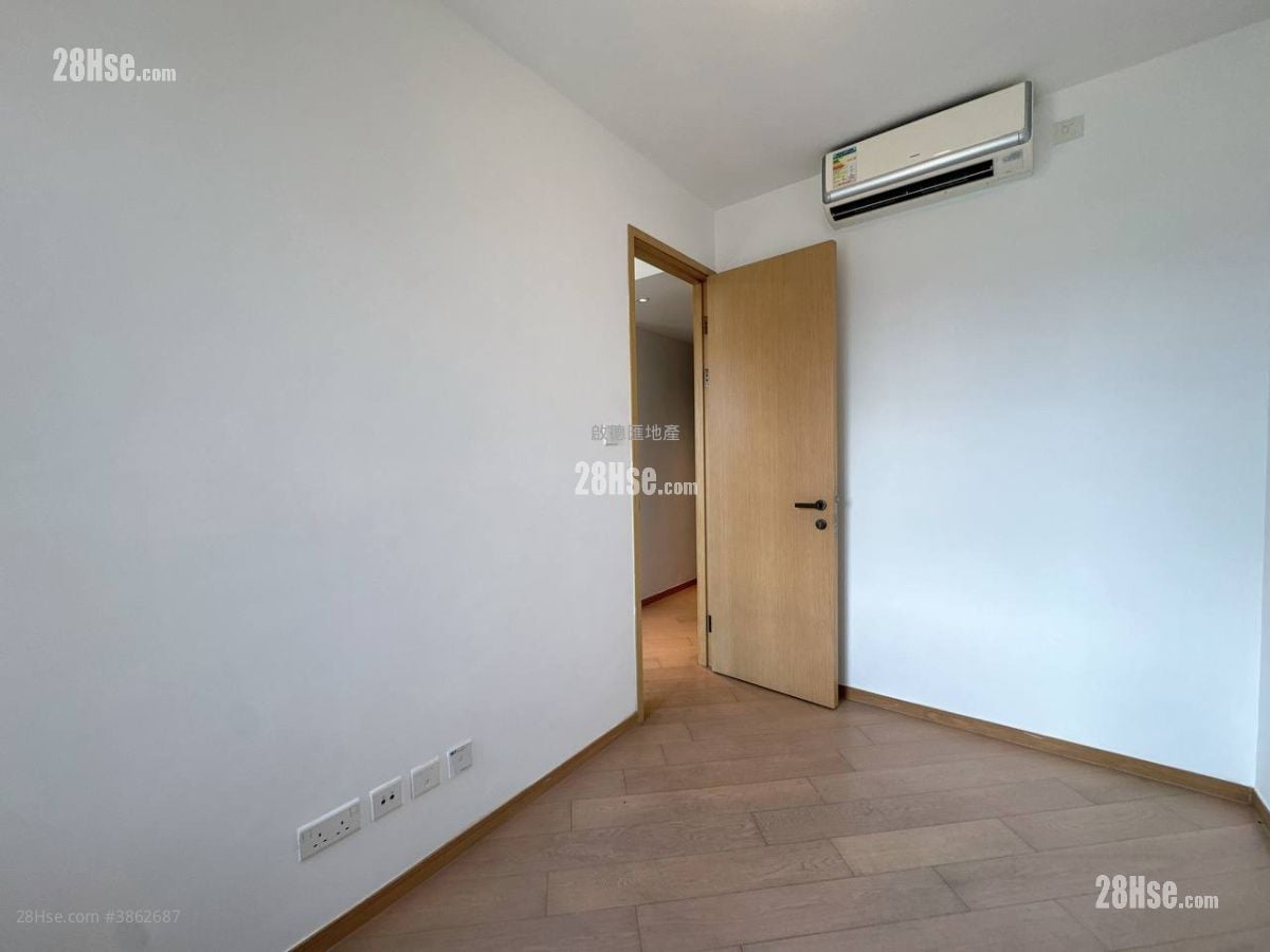Upper East Sell 1 Bedroom , 1 Bathroom 309 ft²