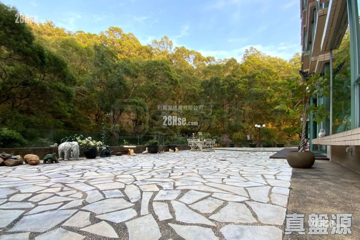 Dynasty Heights Sell 4 Bedrooms 681 ft²