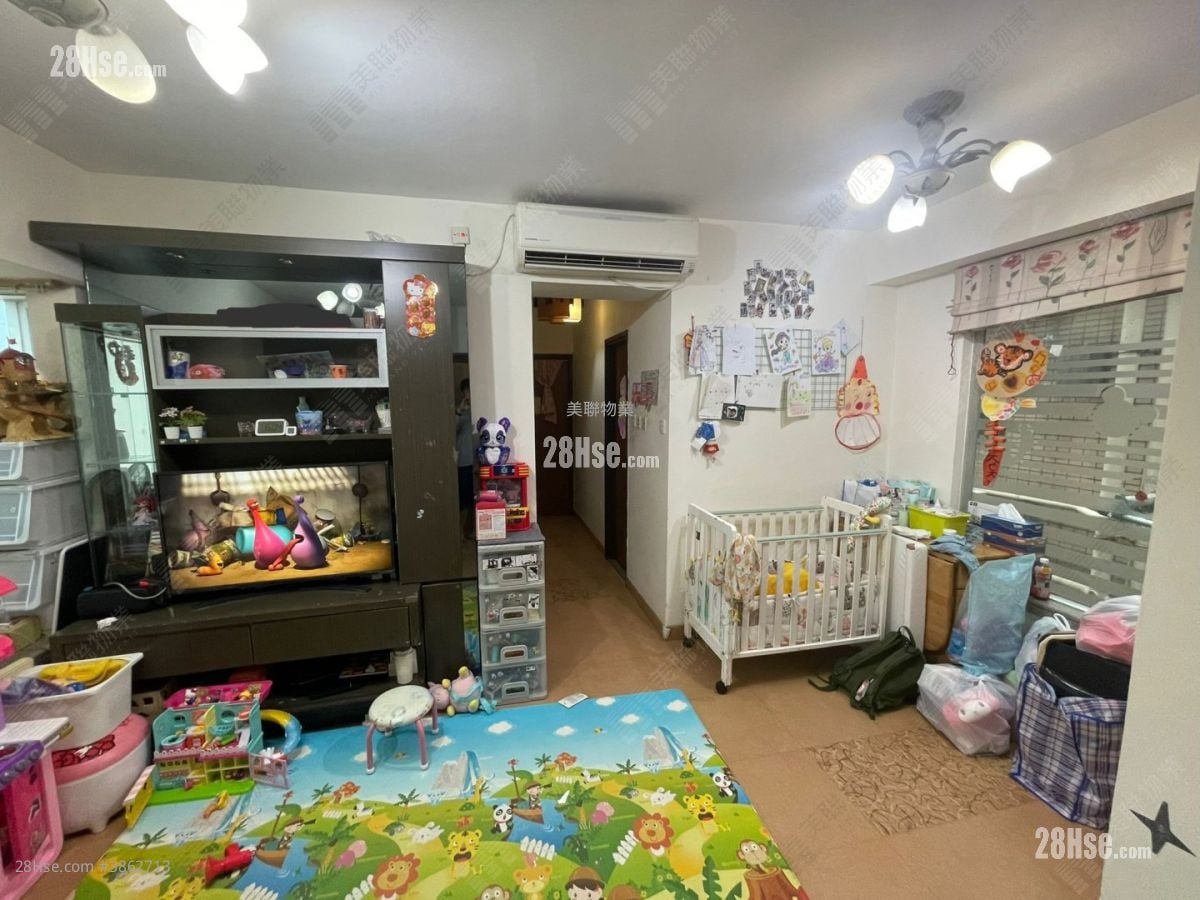 叠茵庭 售盤 3 房 , 1 浴室 575 平方呎