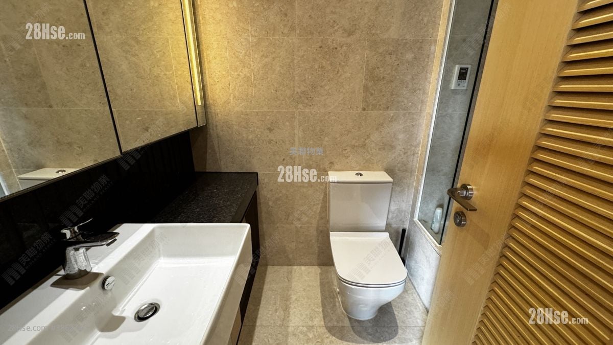 The Papillons Sell 3 Bedrooms 773 ft²