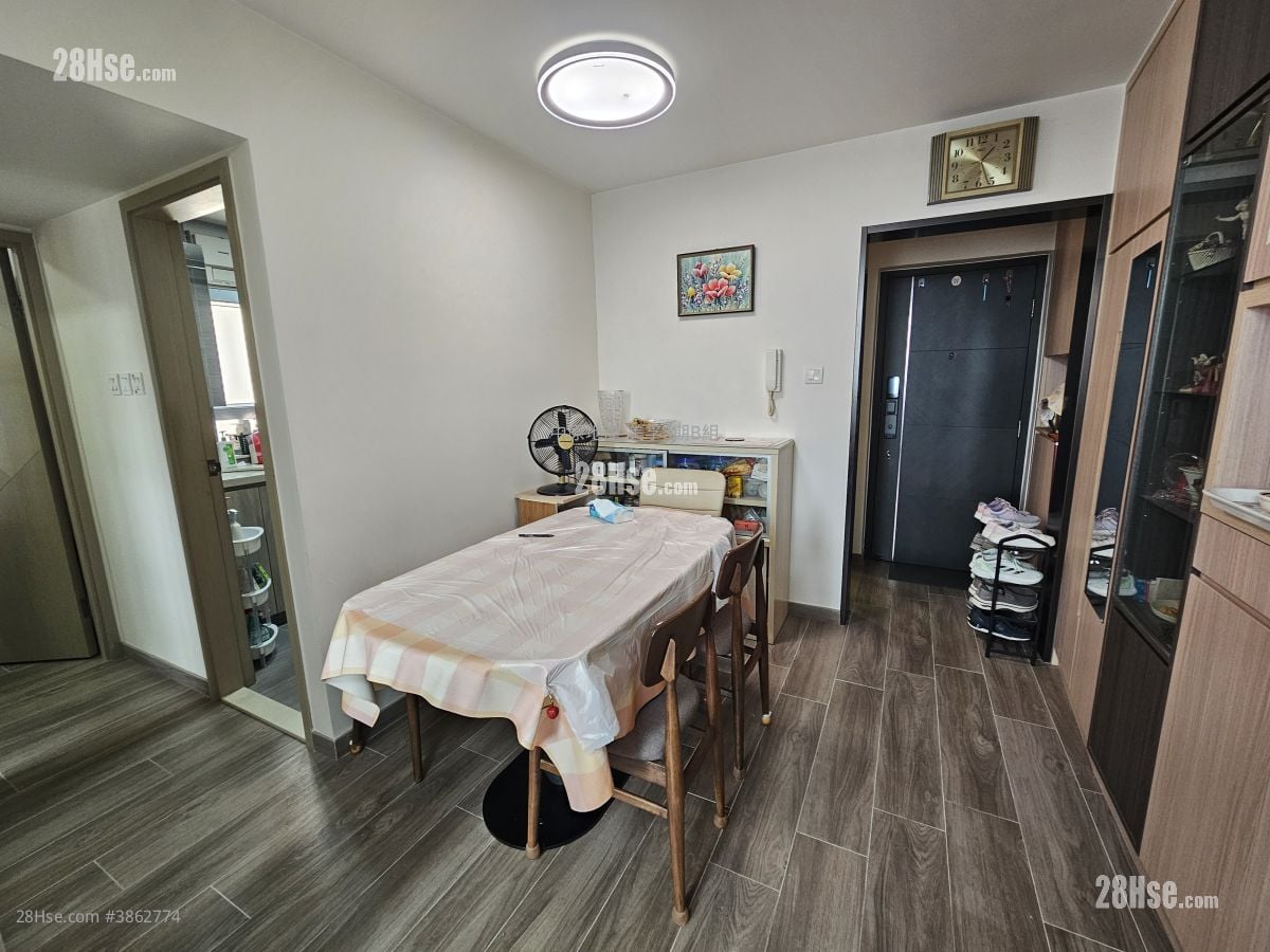 Yin Lai Court Sell 2 Bedrooms 469 ft²