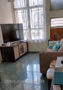 Tin Shing Court Sell 3 Bedrooms 650 ft²