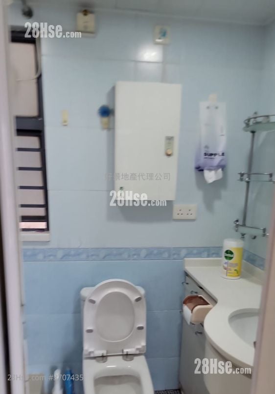 Florence Plaza Rental 2 Bedrooms , 1 Bathroom 340 ft²