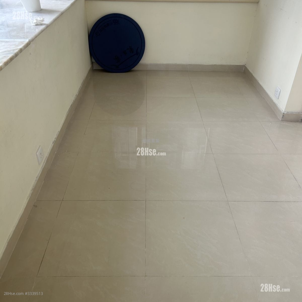 On Hong Building Rental 1 Bedroom 238 ft²