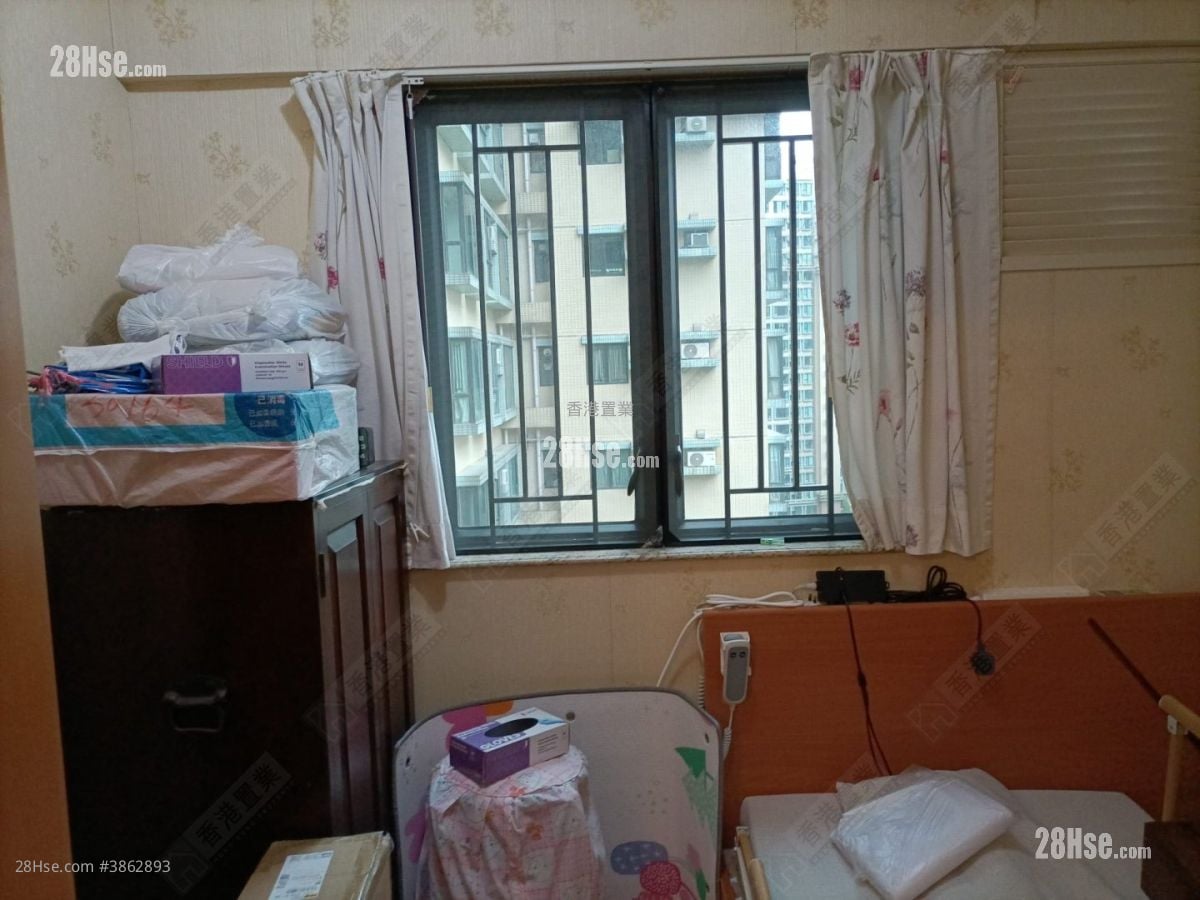 Park Island Sell 2 Bedrooms , 1 Bathroom 531 ft²