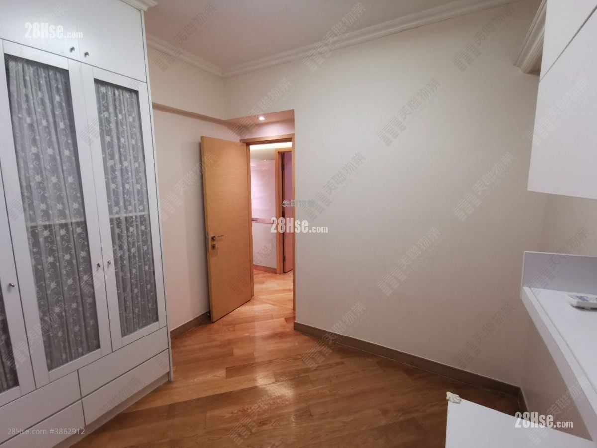 Providence Peak Rental 3 Bedrooms , 3 Bathrooms 1,161 ft²