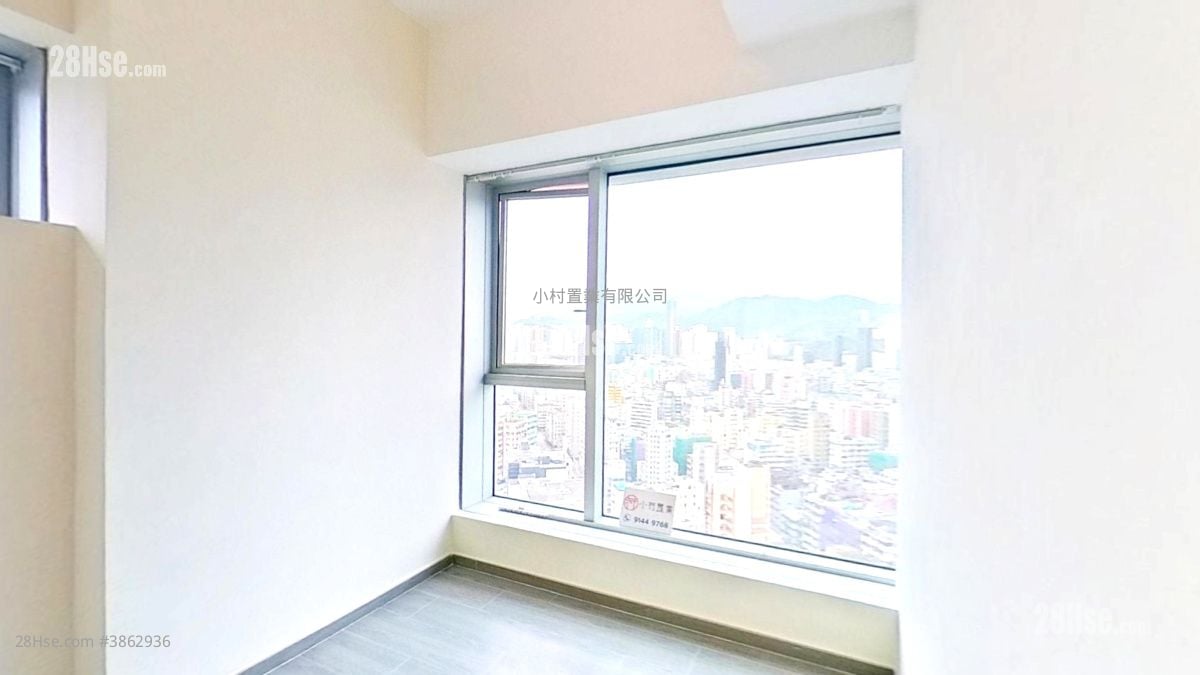 master room: Grand Metro Rental 3 Bedrooms , 2 Bathrooms 693 ft²