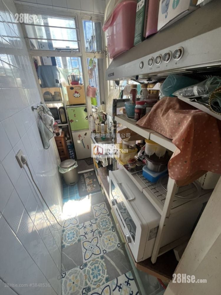 时兴大厦 售盘 2 房 , 1 浴室 290 平方尺