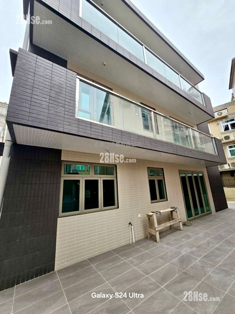 Village Sell 3 Bedrooms , 2 Bathrooms 700 ft²