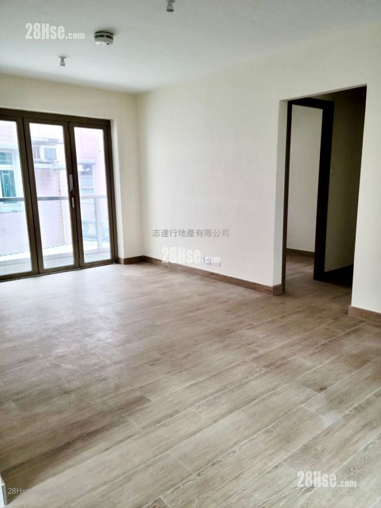 Village Sell 3 Bedrooms , 2 Bathrooms 700 ft²