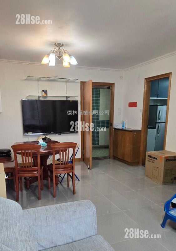 Hong Nga Court Sell 2 Bedrooms , 1 Bathroom 538 ft²