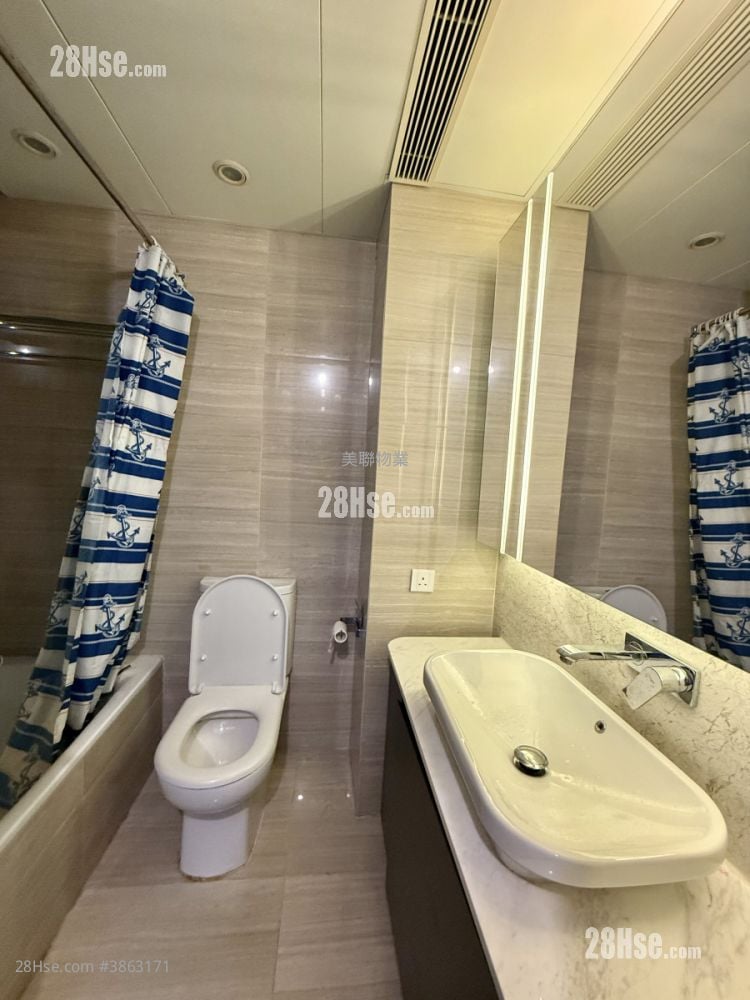 La Mansion Sell 4 Bedrooms , 3 Bathrooms 1,600 ft²