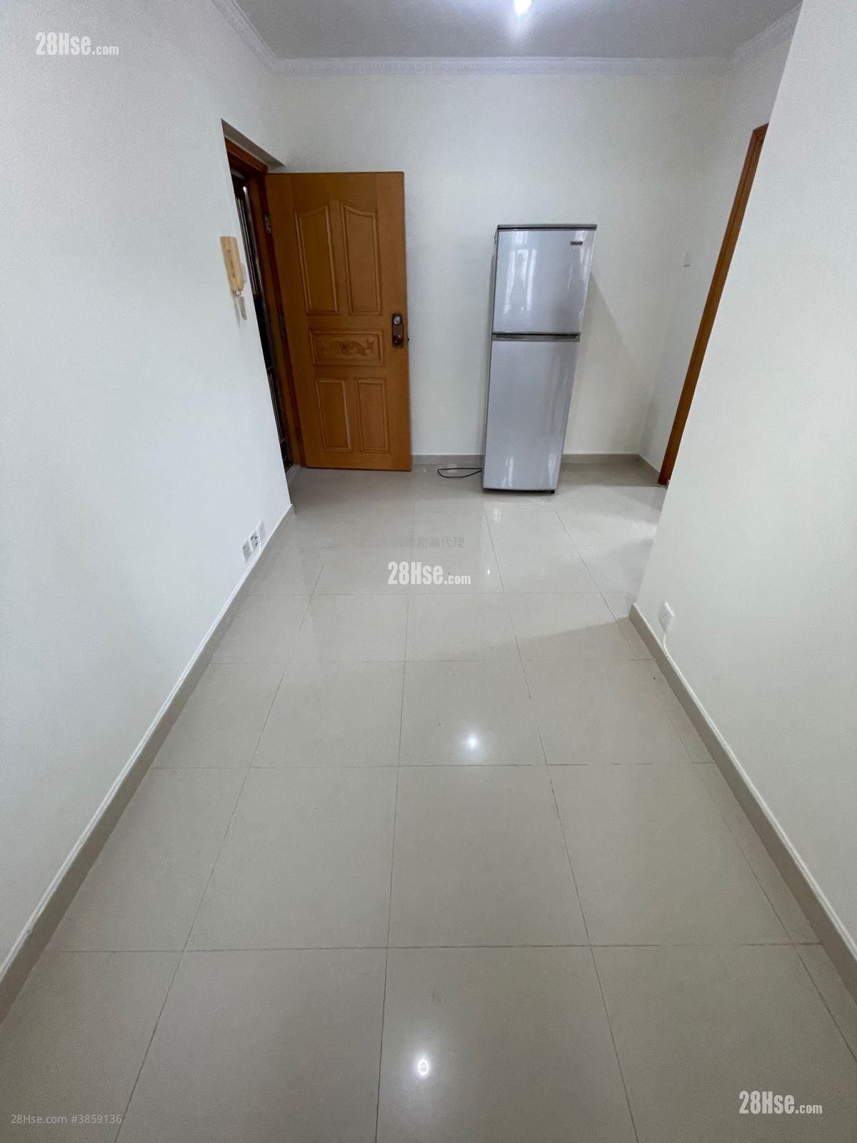 Faerie Court Sell 1 Bedroom , 1 Bathroom 252 ft²