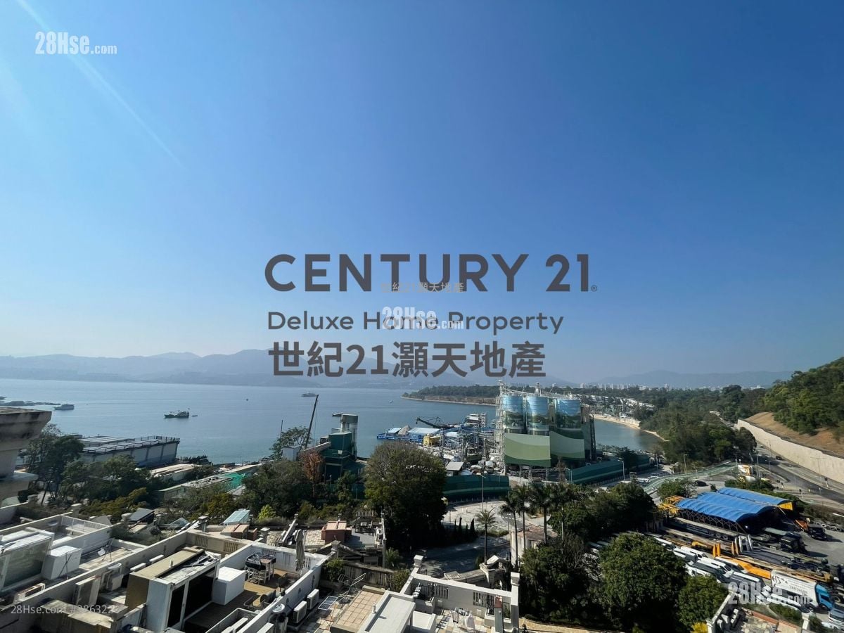 比华利山别墅 租盘 5+ 房 , 3 浴室 1,606 平方尺