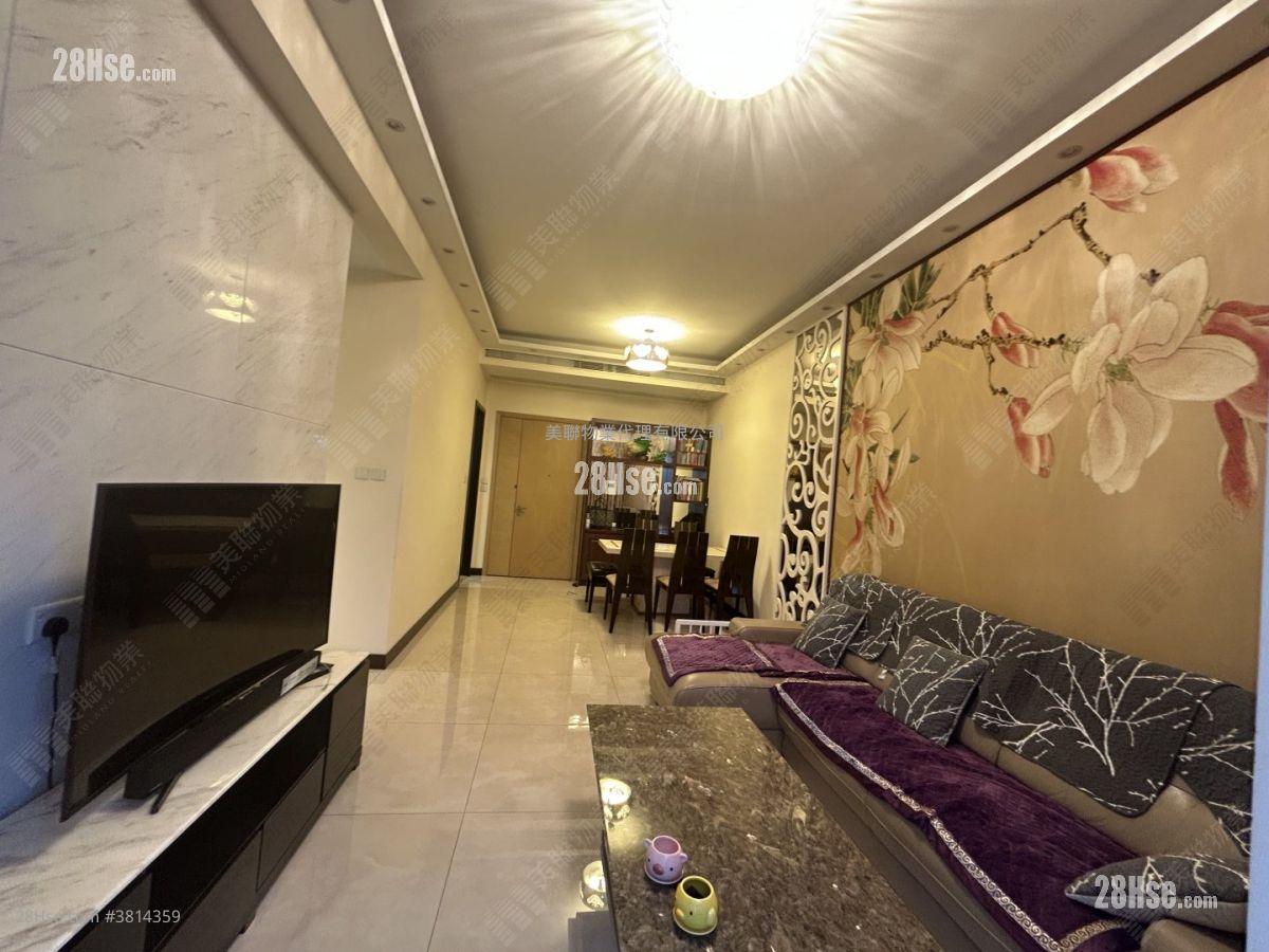 8 Lasalle Sell 3 Bedrooms , 2 Bathrooms 926 ft²