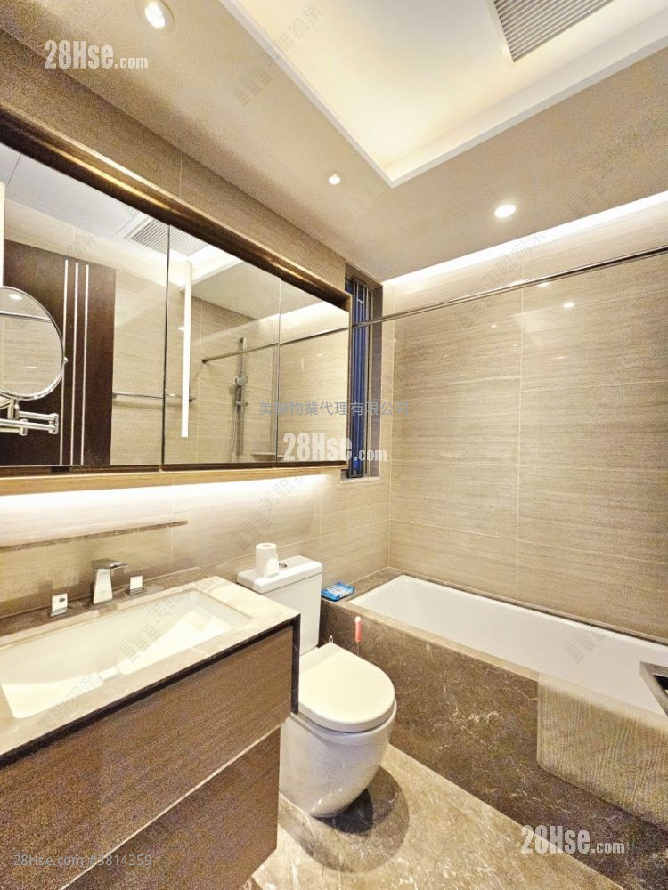 8 Lasalle Sell 3 Bedrooms , 2 Bathrooms 926 ft²