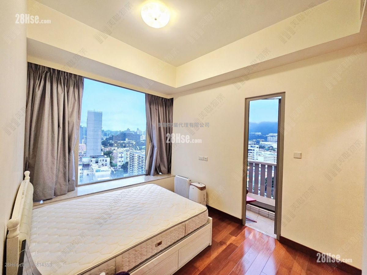 8 Lasalle Sell 3 Bedrooms , 2 Bathrooms 926 ft²