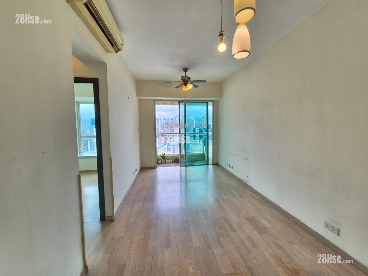 Shining Heights Sell 2 Bedrooms , 1 Bathroom 503 ft²
