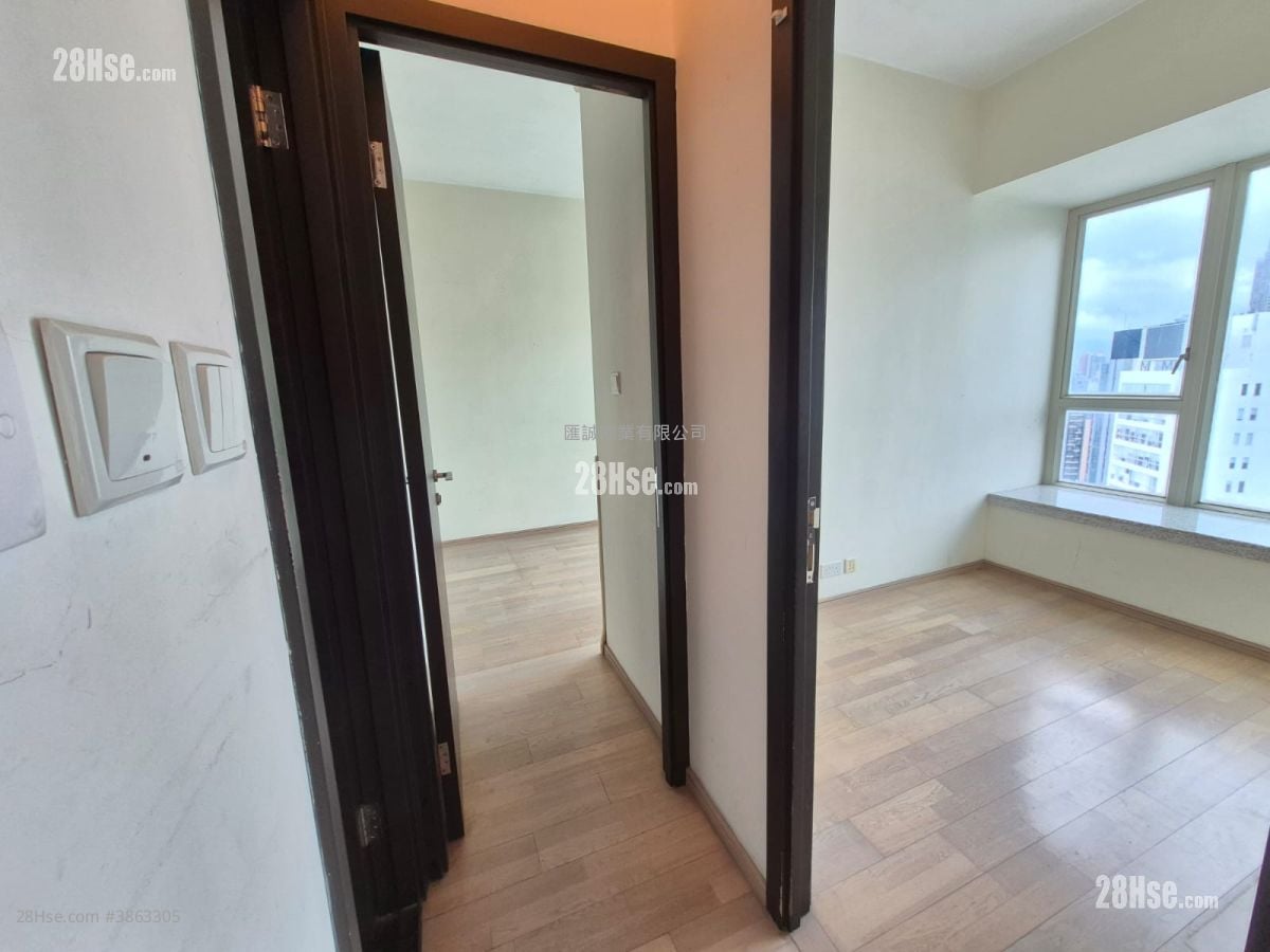 Shining Heights Sell 2 Bedrooms , 1 Bathroom 503 ft²