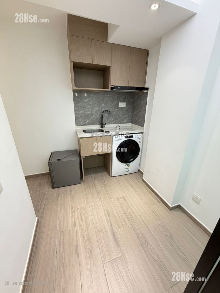 Chinese Mansion Rental 1 Bathroom 160 ft²