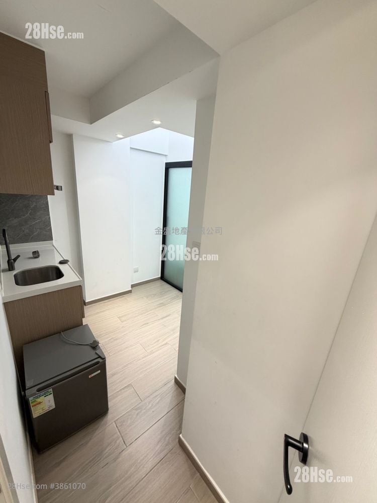 Chinese Mansion Rental 1 Bathroom 160 ft²