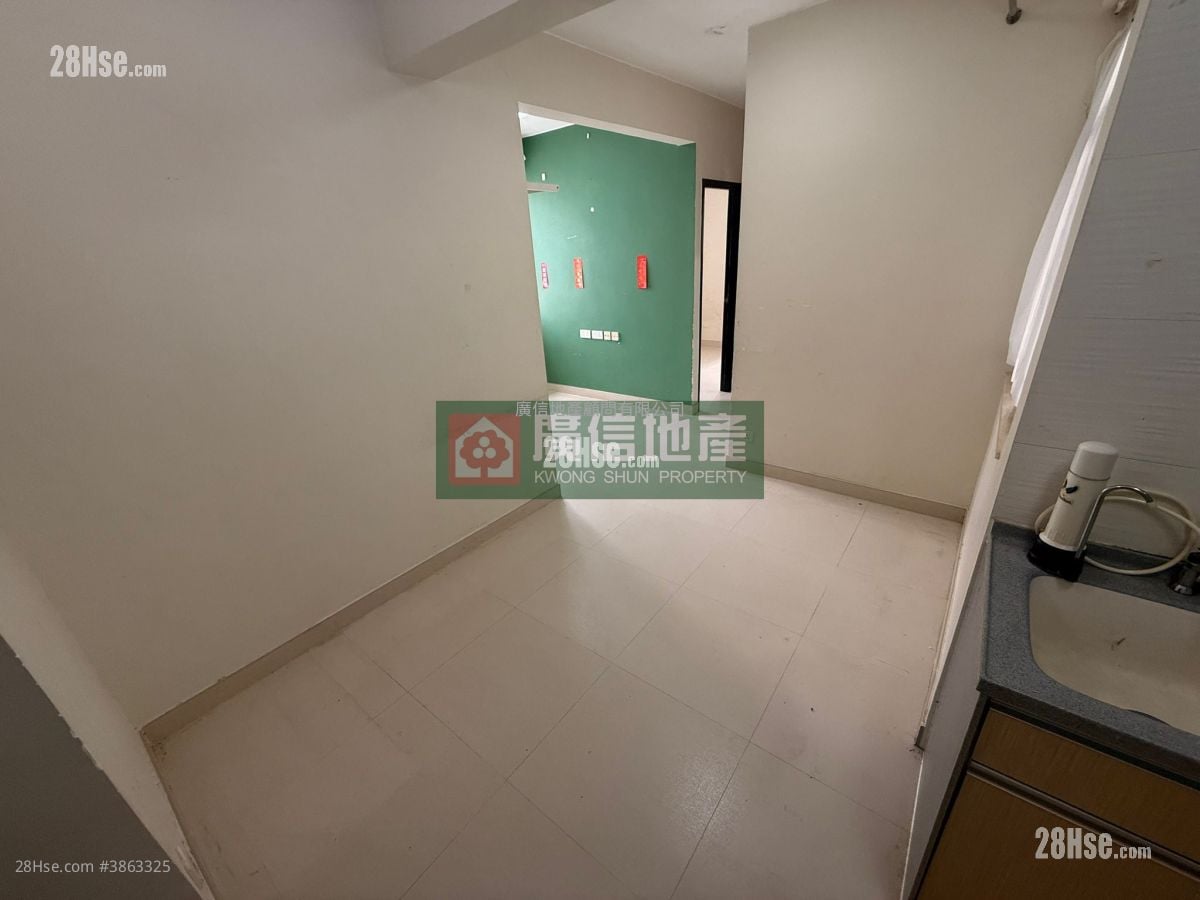 好世界洋楼 售盘 2 房 , 1 浴室 376 平方尺