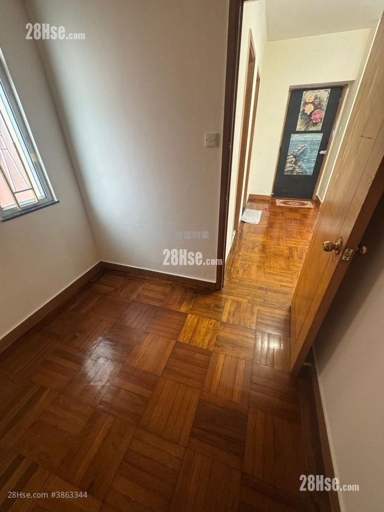Hing Fat House Sell 1 Bathroom 339 ft²