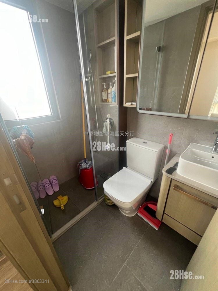 The Vim Sell Studio , 1 Bathroom 199 ft²