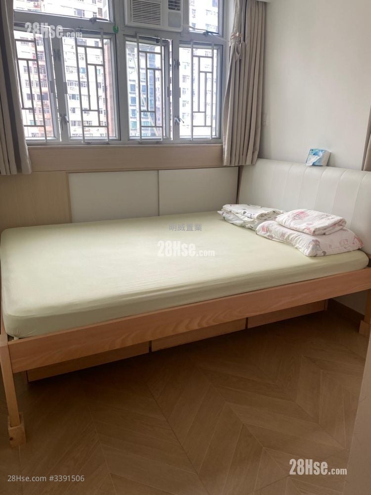 Wah Lok Building Rental 3 Bedrooms 452 ft²