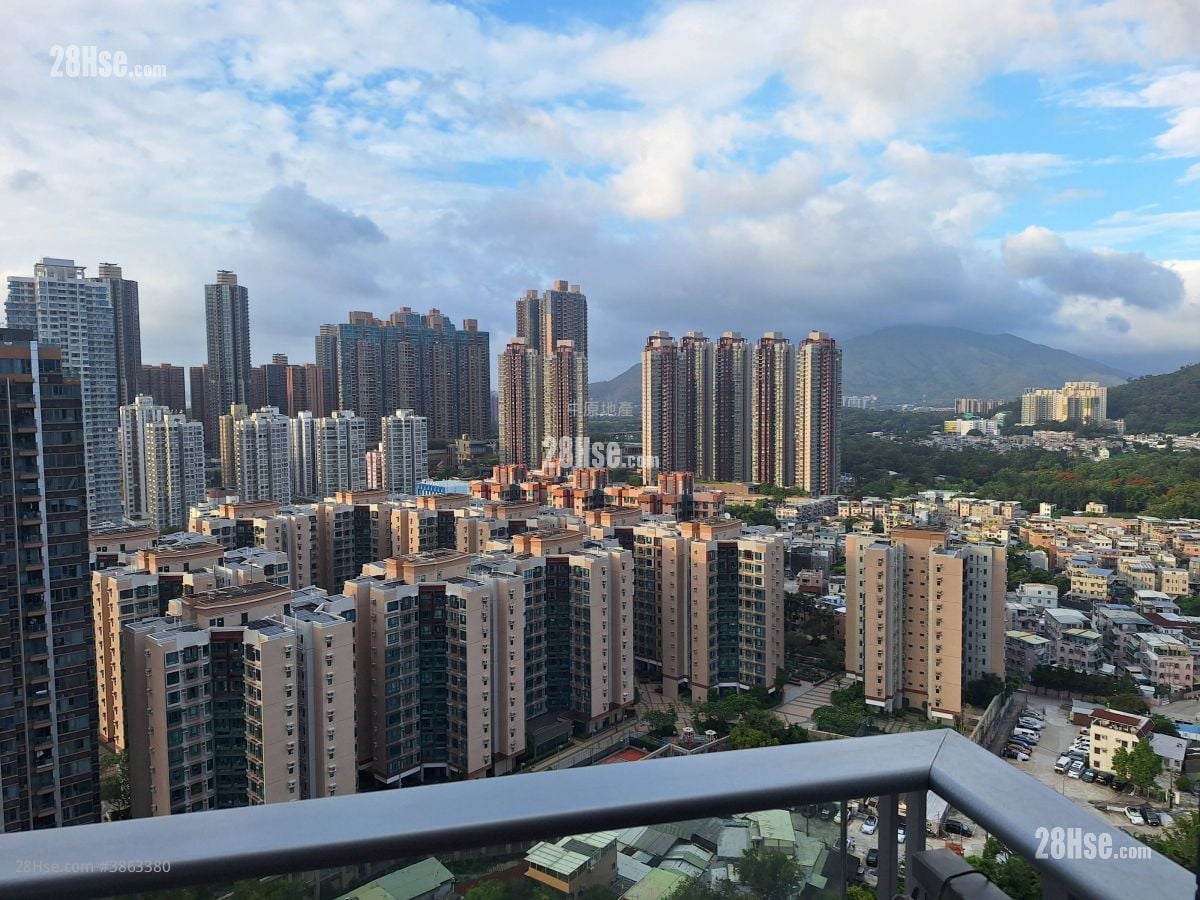 The Reach Sell 2 Bedrooms 425 ft²