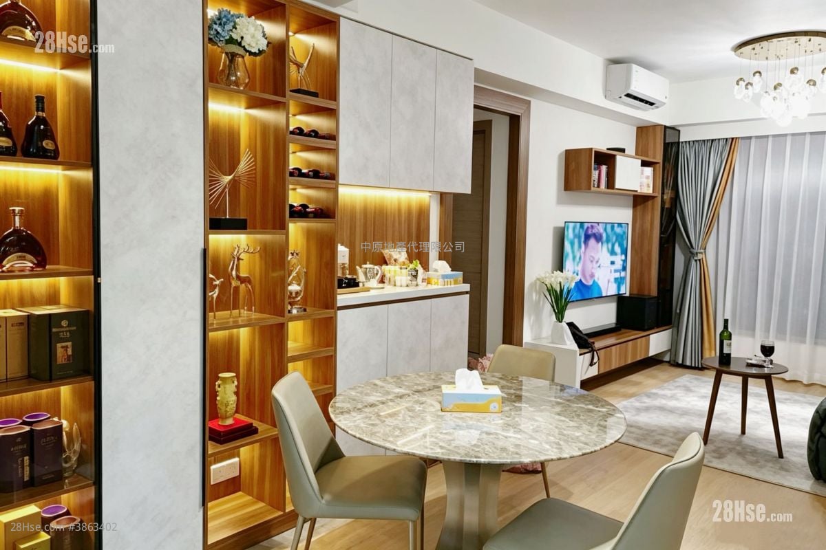 Solaria Sell 3 Bedrooms 832 ft²